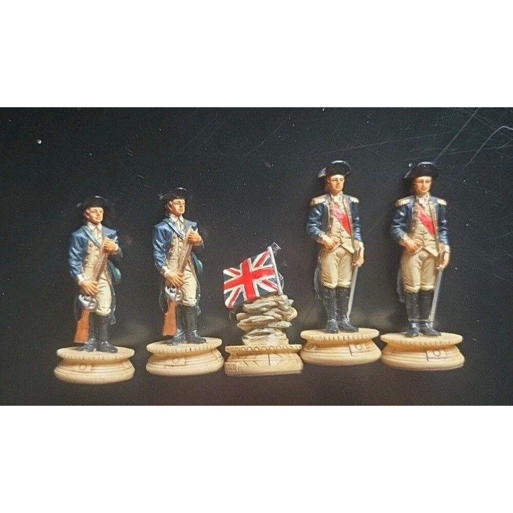 The Chessman British REPLACEMENT Chess Pieces Lot Of 5